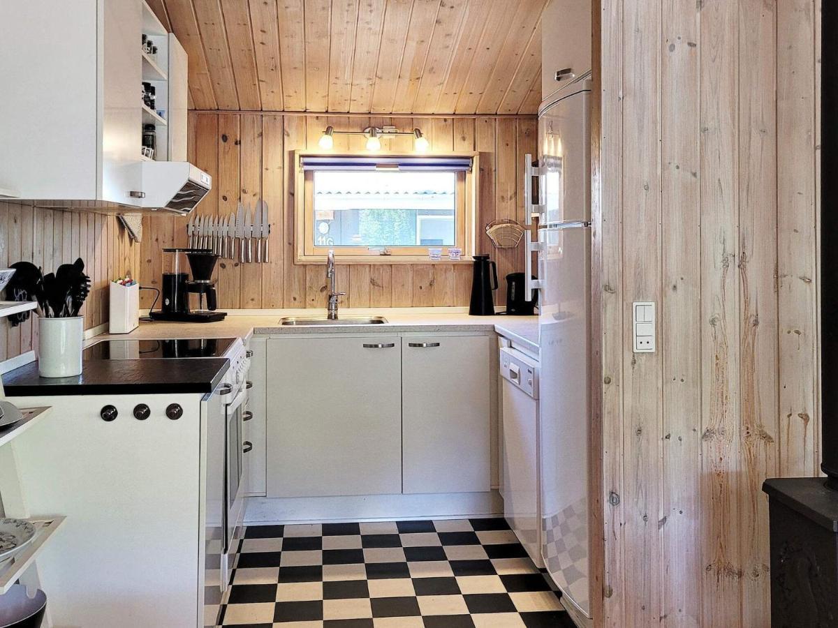 8 Person Holiday Home In Nex Snogebæk Екстериор снимка