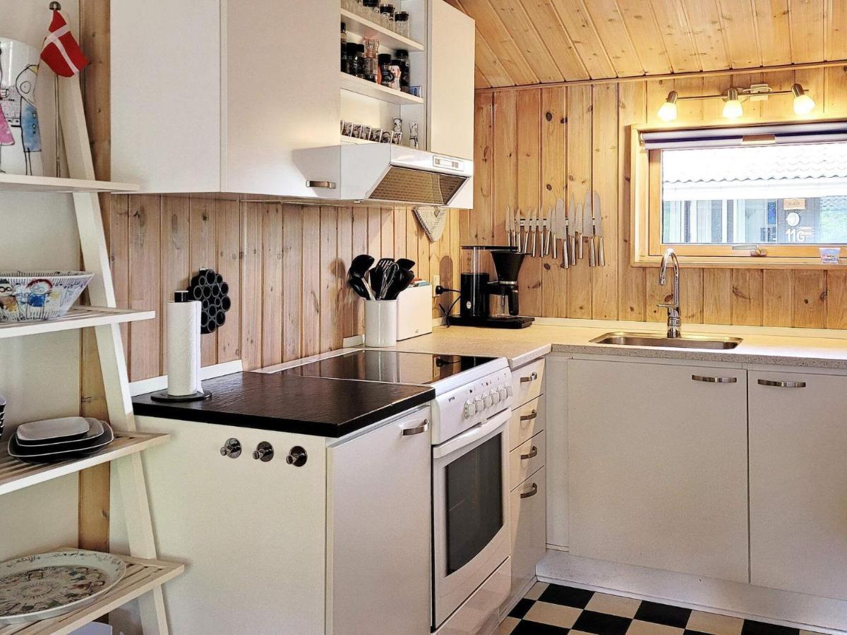 8 Person Holiday Home In Nex Snogebæk Екстериор снимка