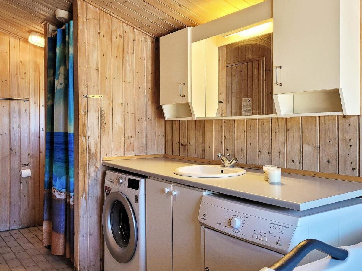 8 Person Holiday Home In Nex Snogebæk Екстериор снимка